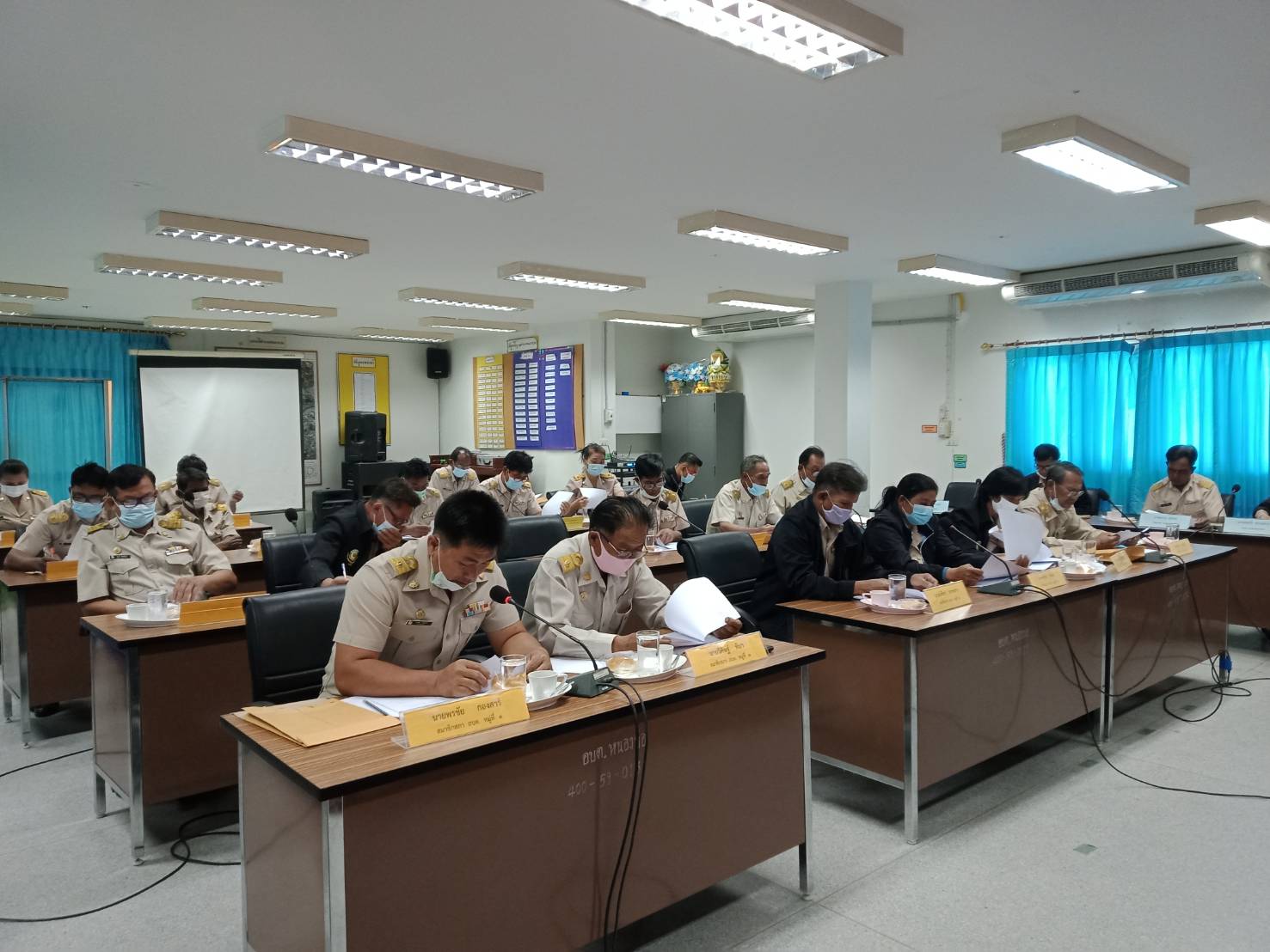  ประชุมสภาองค์การบริหารส่วนตำบลหนองบ่อ
